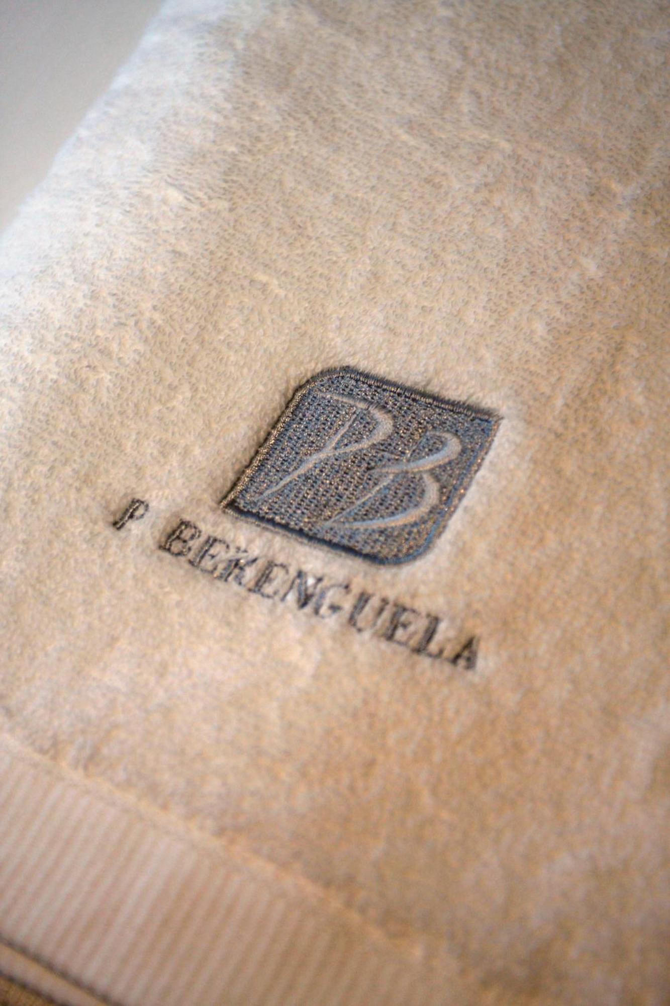 Pension Berenguela Melide Exteriér fotografie